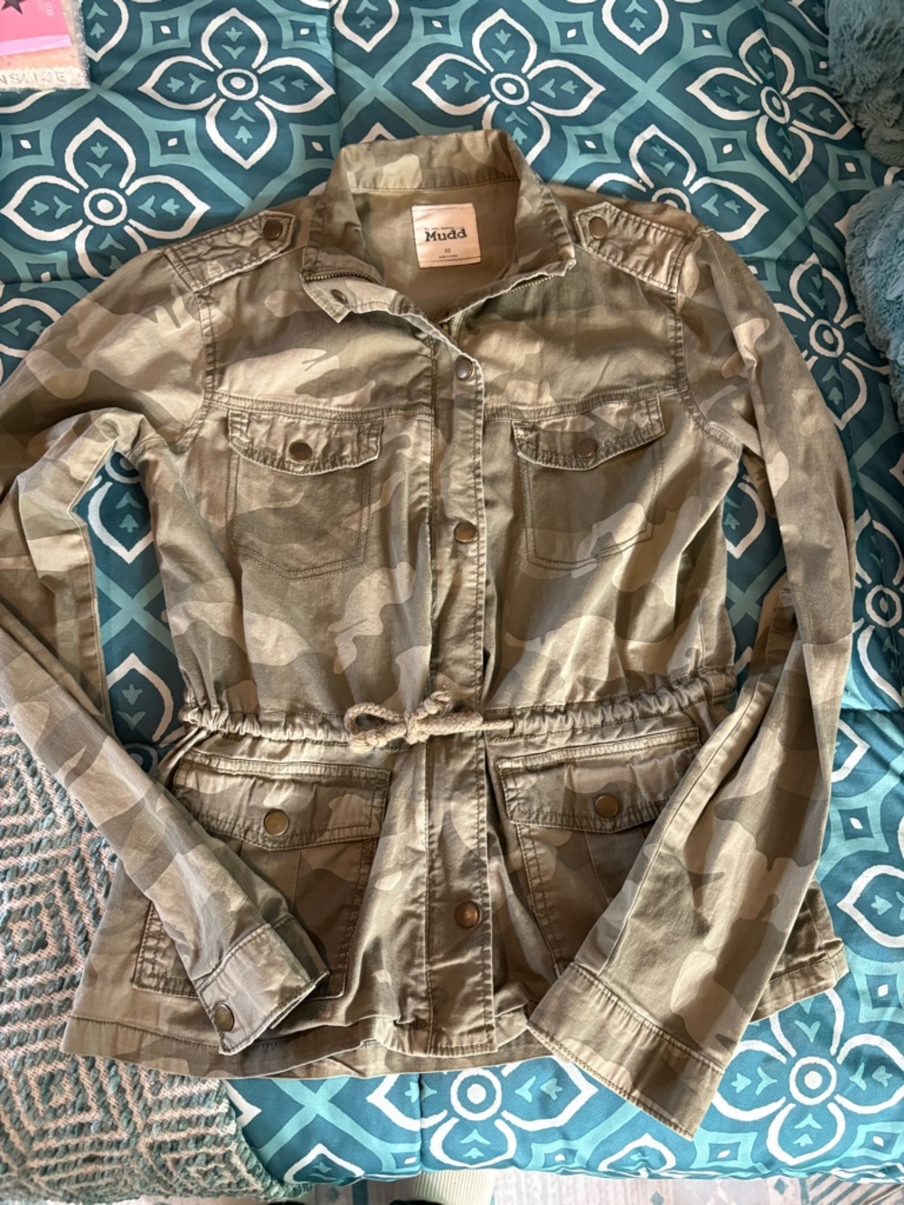 Mudd Women's Camouflage Utility Jacket - Olive/Tan